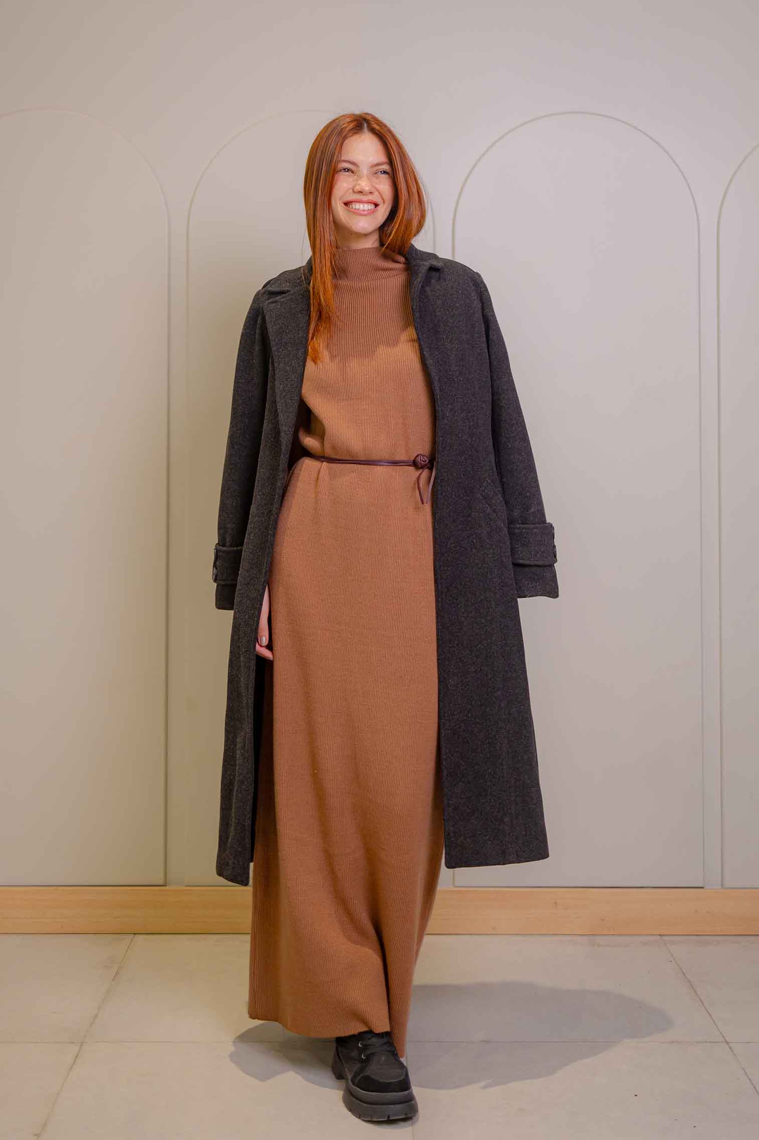 PLAIN WOOLEN COAT
