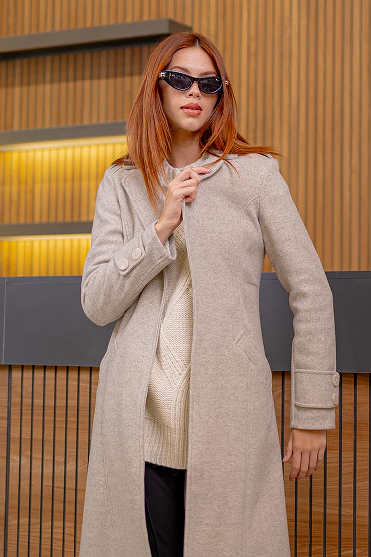 PLAIN WOOLEN COAT