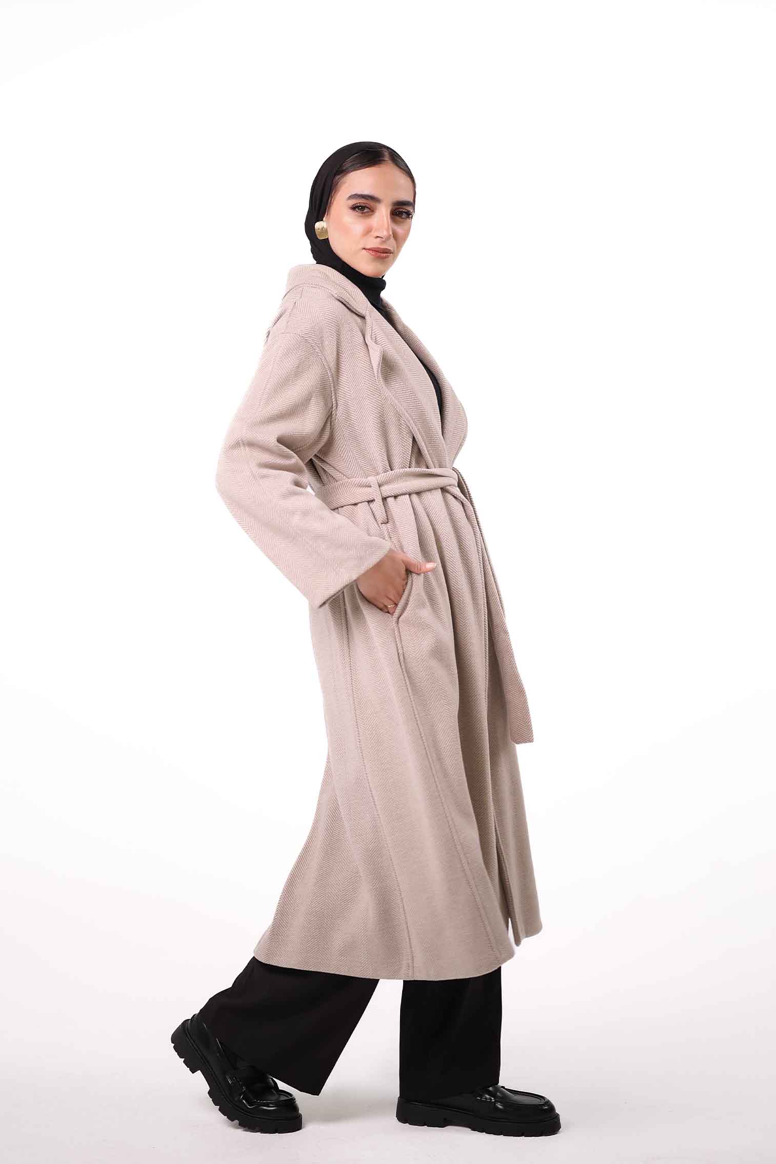 WOOLEN COAT