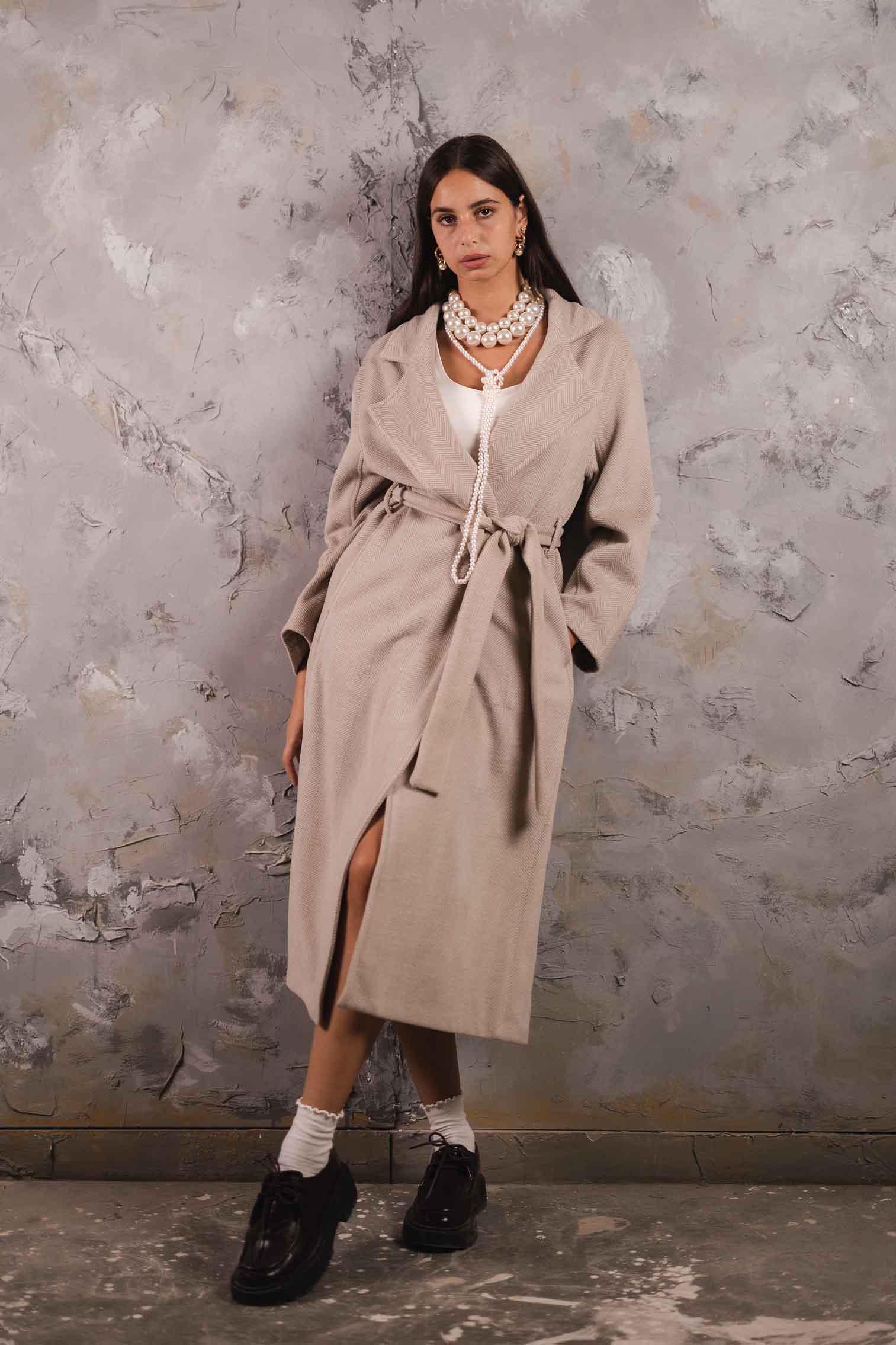 WOOLEN COAT