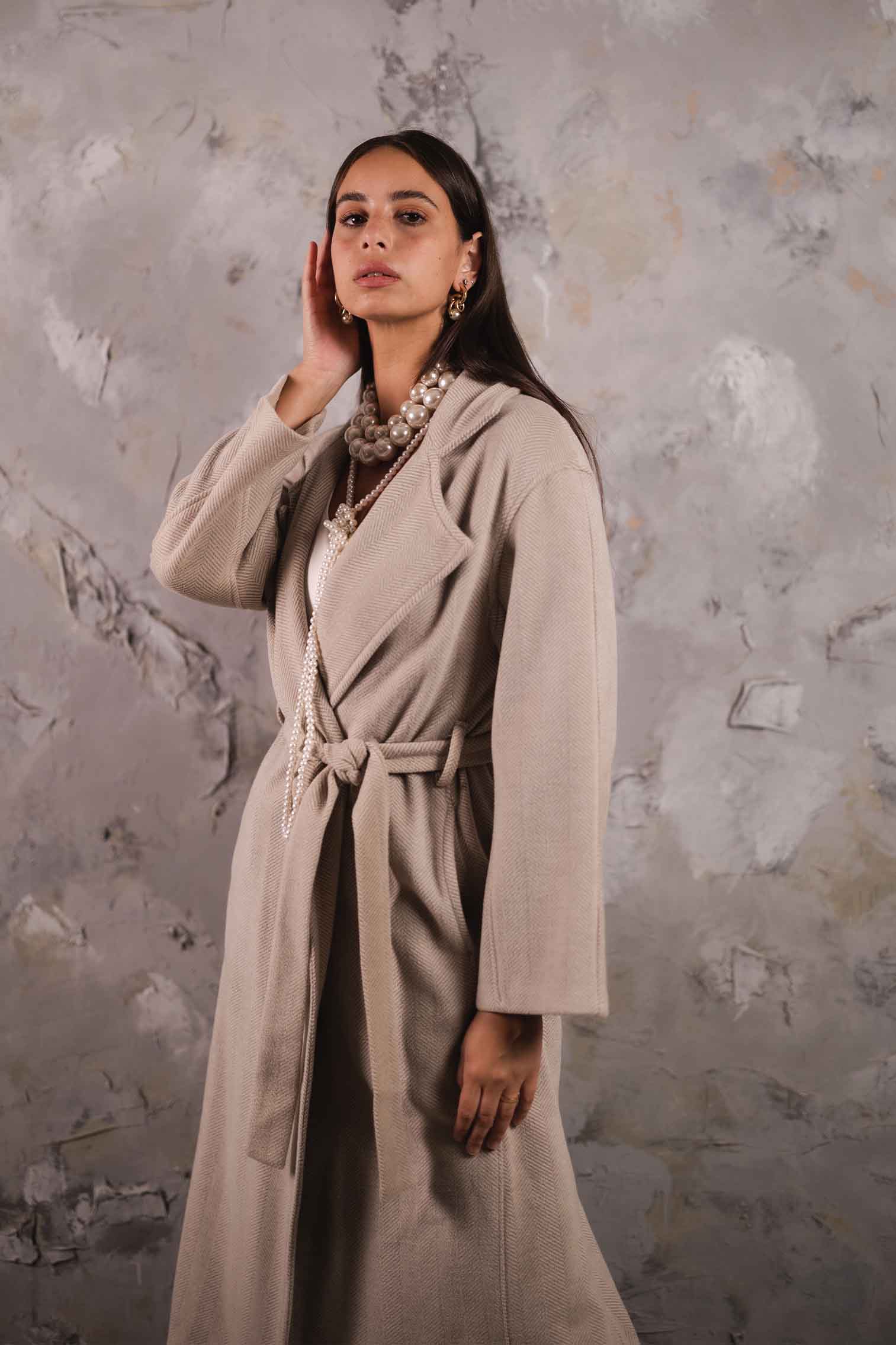 WOOLEN COAT