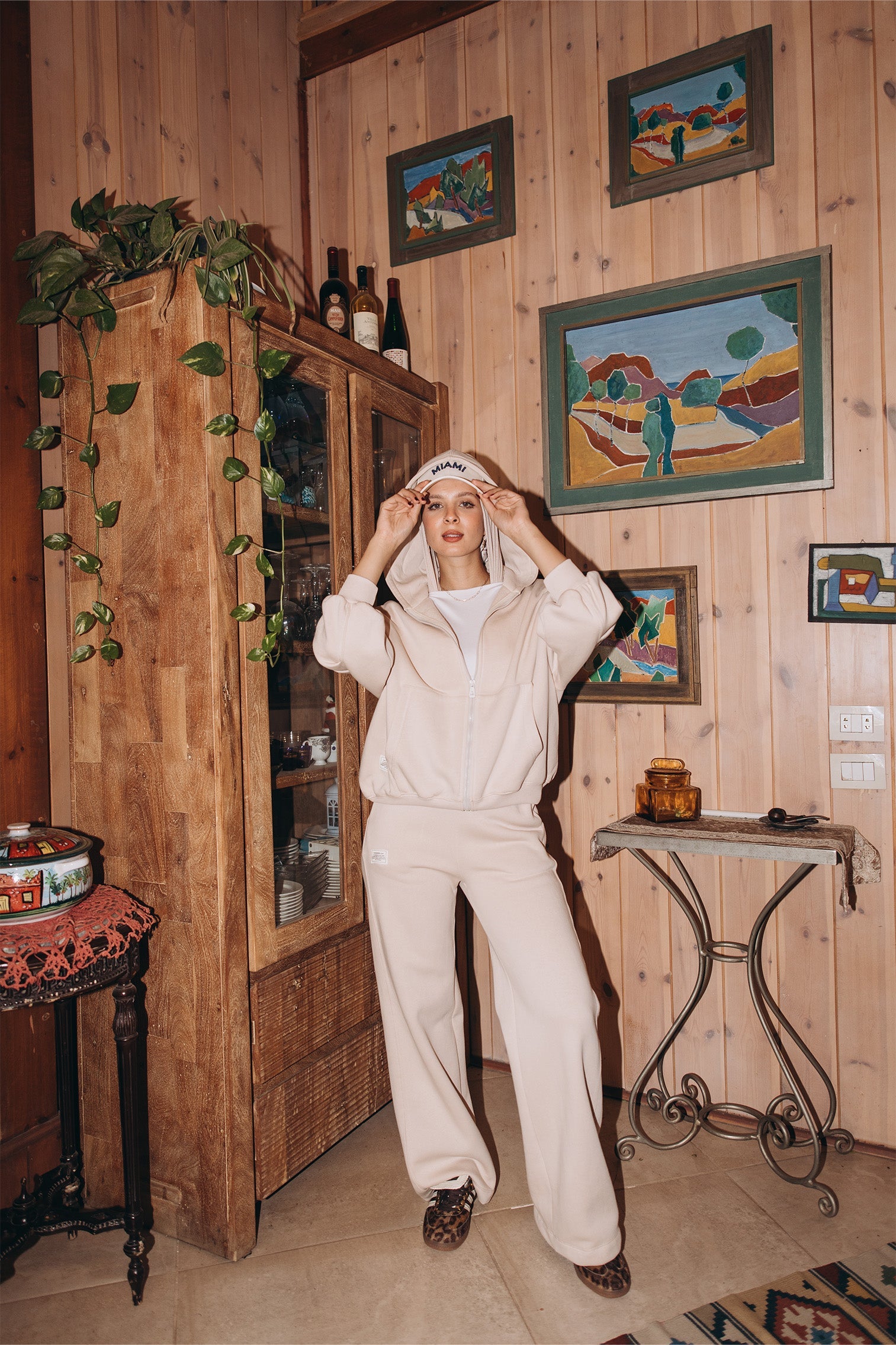 سويت شيرت ميلتون