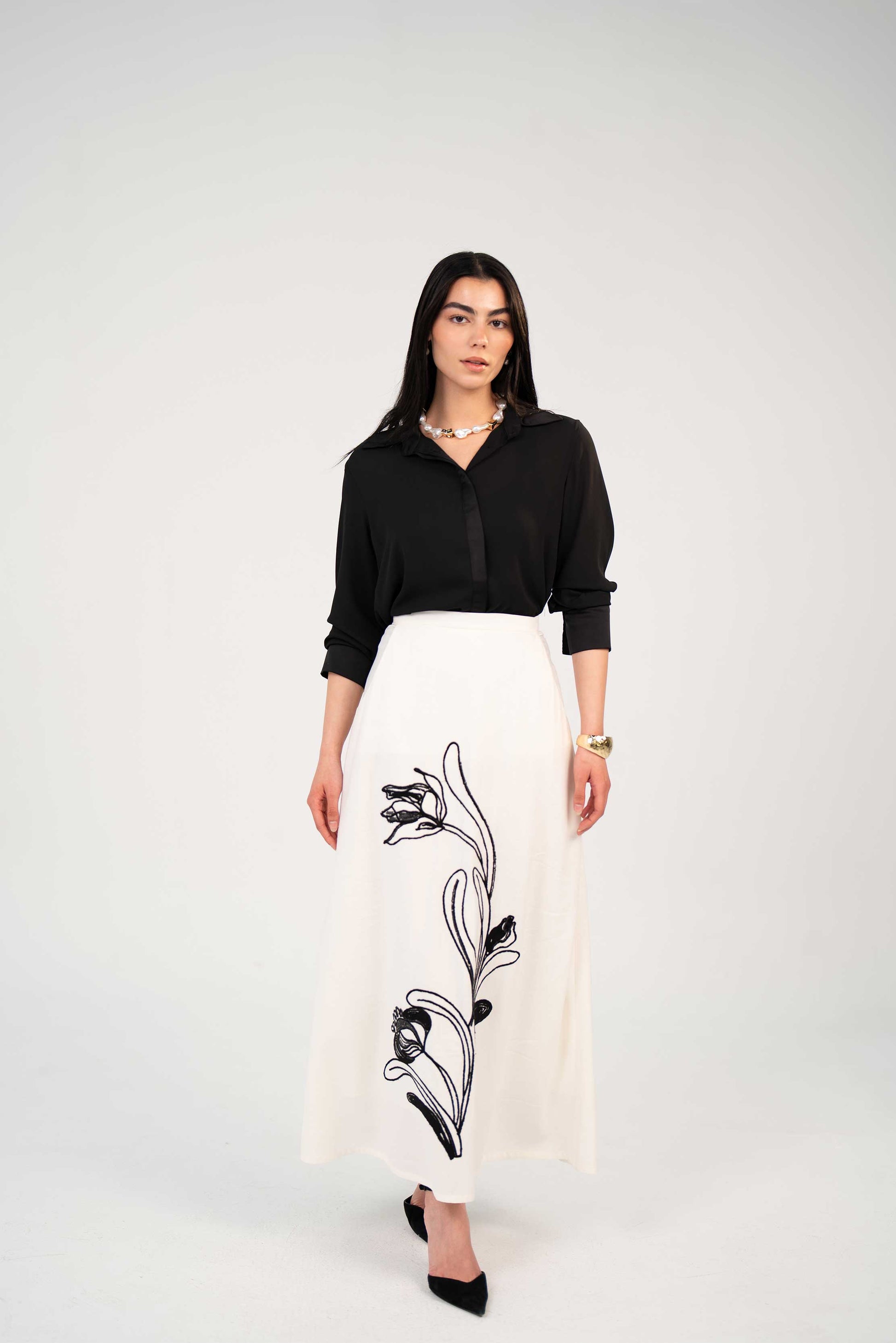 Broidery skirt