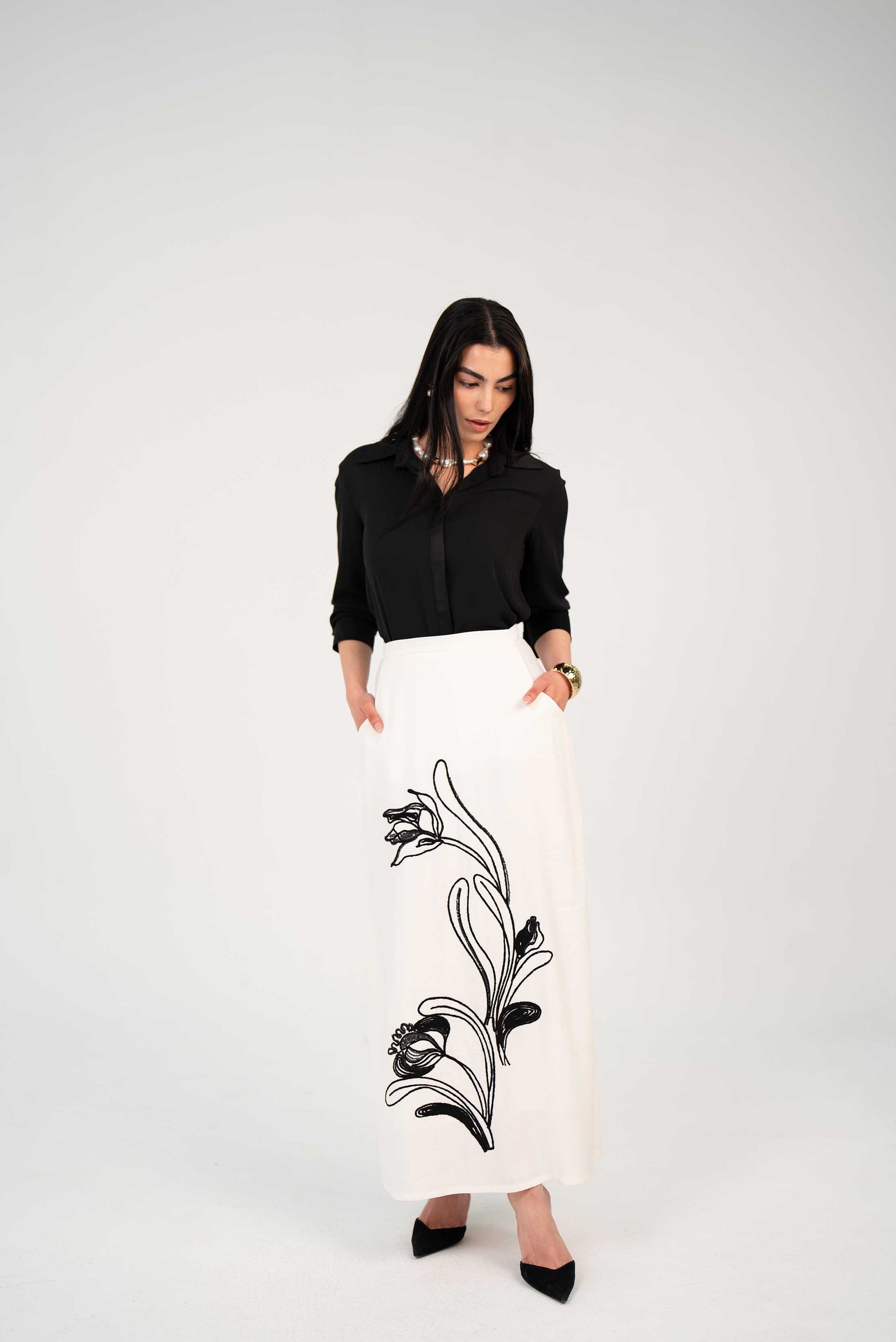 Broidery skirt