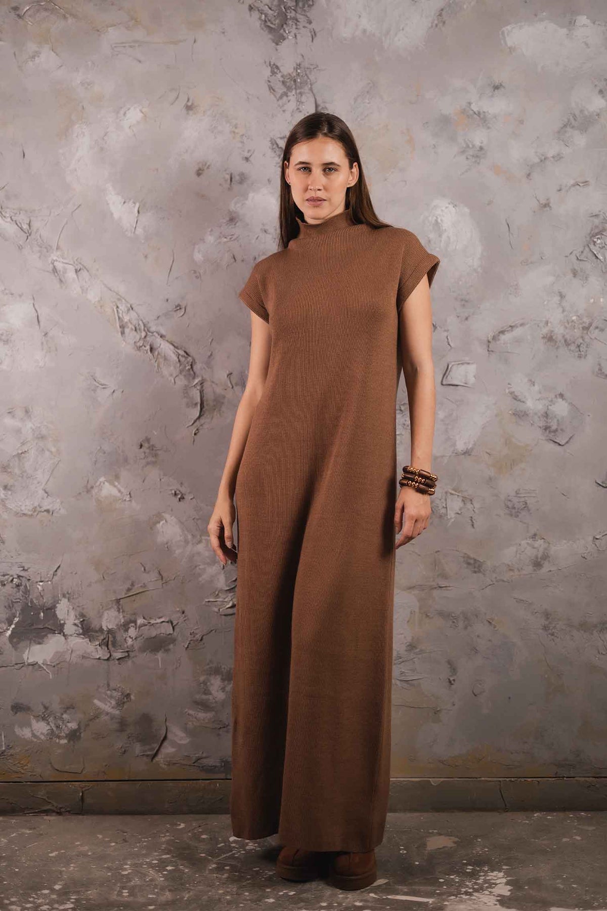 KNITTED SLEEVELESS DRESS